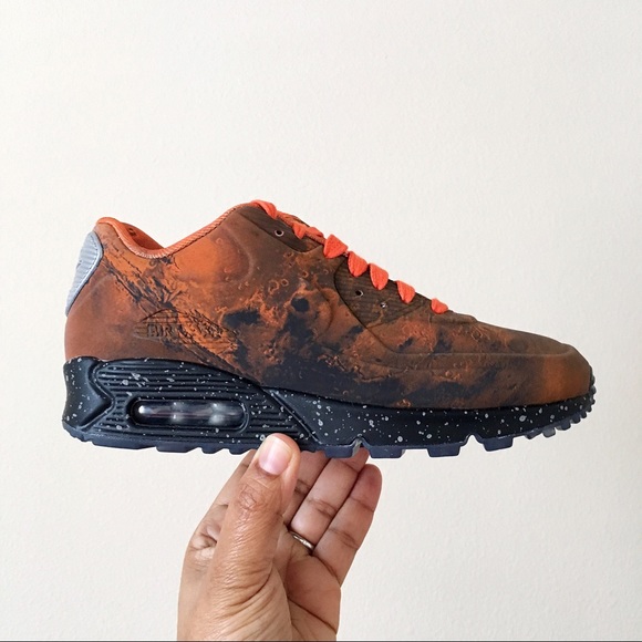 nike mars landing shoes